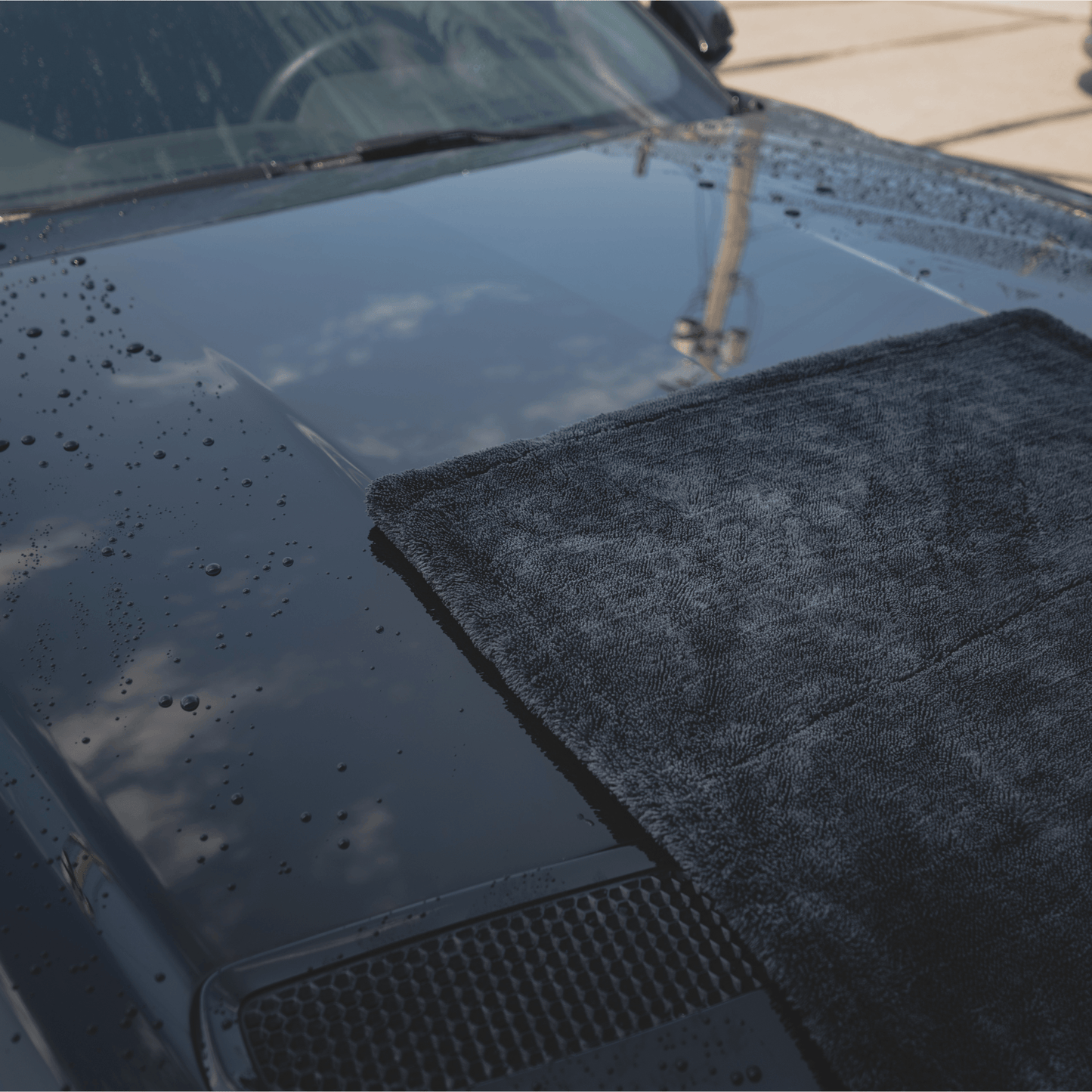 Black Twisted-Loop Drying Towel
