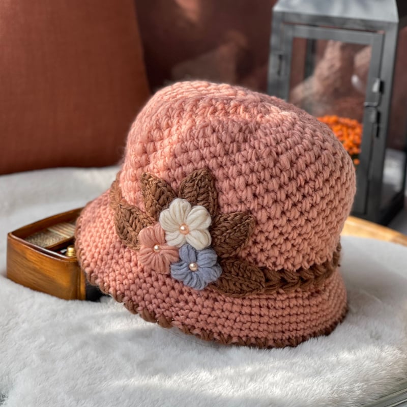 Women's Flowers Knitted Woolen Hat