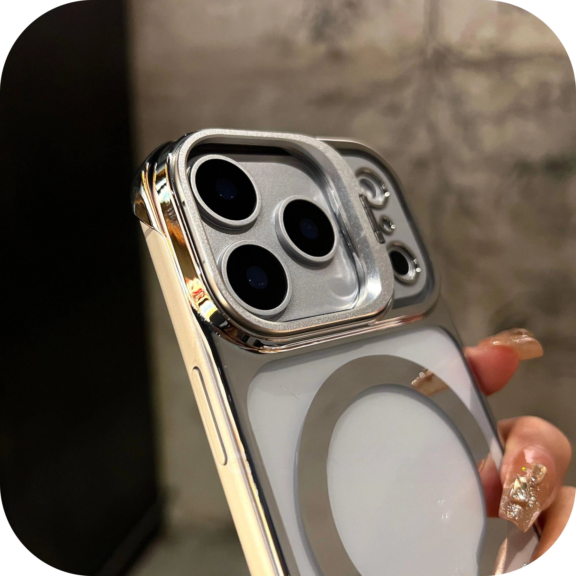 Magnetic Borderless Case with Built-in Lens Holder