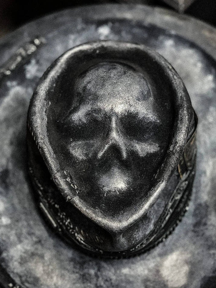 💀