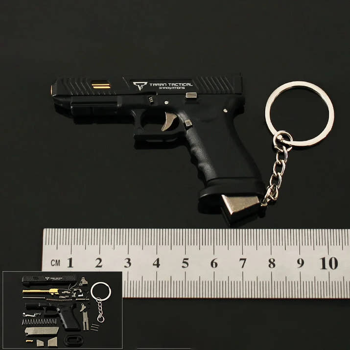 1:3 Alloy Hand Gun Model Metal Keychain