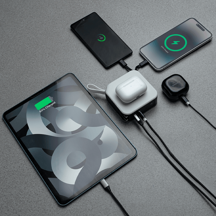 PowerPack Universal - With Adaptor (UK+EU+AU)
