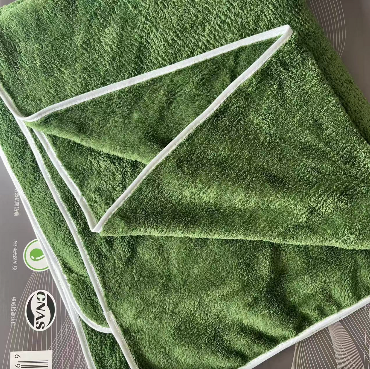 Beach & Bath Towel  with Magnetic Coner