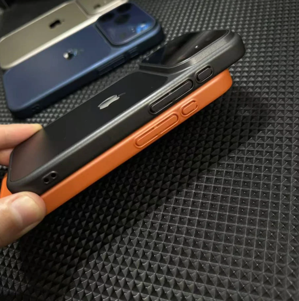 Funda para iPhone con acabado mate y sensación natural en la piel