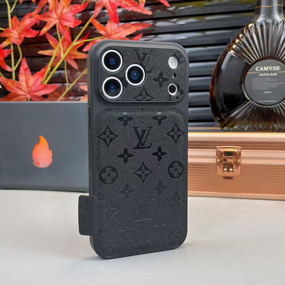LV Klassiek Monogram iPhone Hoesje – Luxe Beschermhoes voor iPhone 17/16/15/14