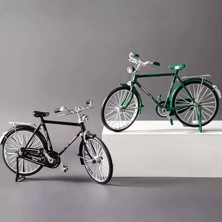 51 PCS DIY Retro Bicycle Model Ornament