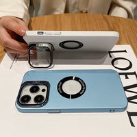 The new iPhone case with the leaky logo holder