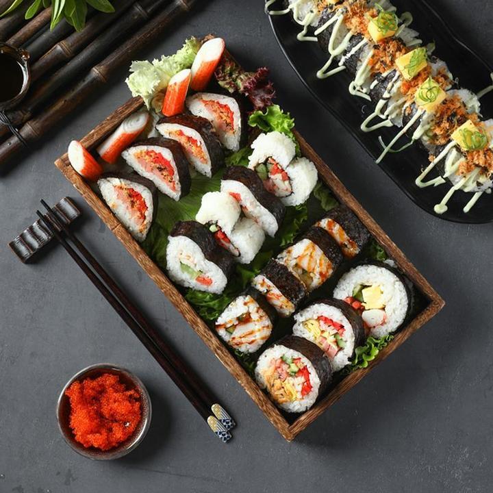 DIY Sushi Maker