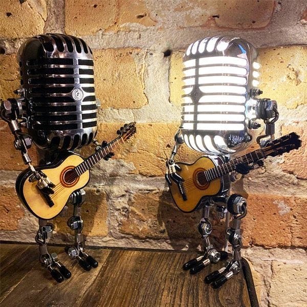 Vintage Metal Microphone Robot Desk Lamp🎸