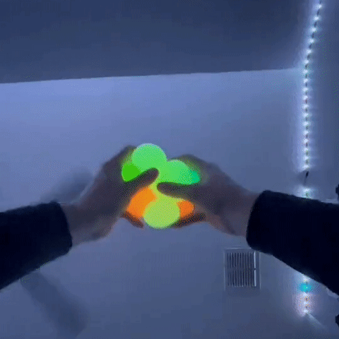 4pcs Luminous Sticky Wall Ball