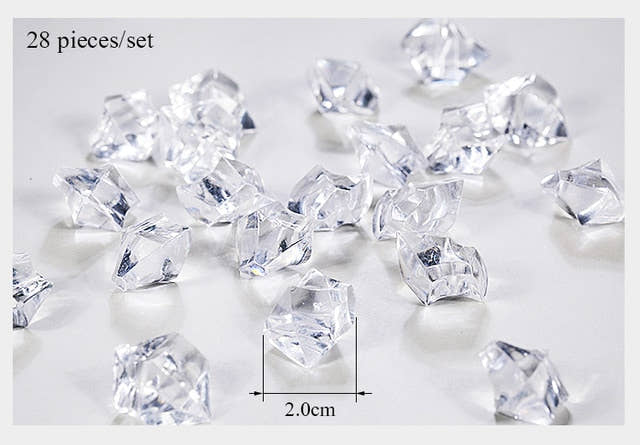 28pcs Transparent Granule Ice Artificial